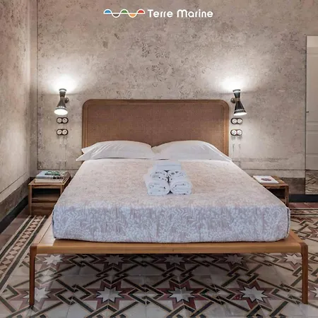 Affittacamere Le Stanze Dipinte, Terre Marine 3*